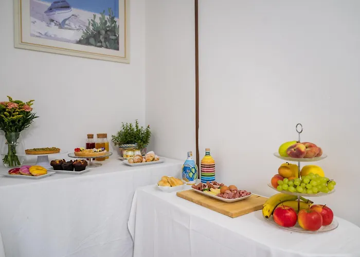 Casa Pertosa Bed and Breakfast 4*