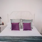 Casa Pertosa Bed & Breakfast 4*