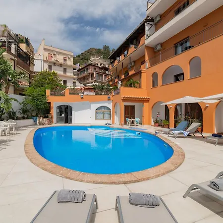 Casa Pertosa 4* Taormina