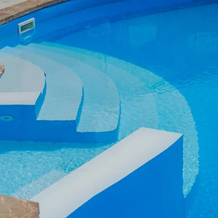 Casa Pertosa Bed & Breakfast 4*