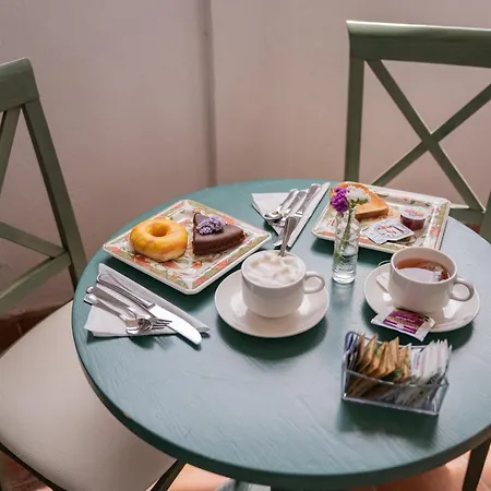 Bed and breakfast Casa Pertosa 4*